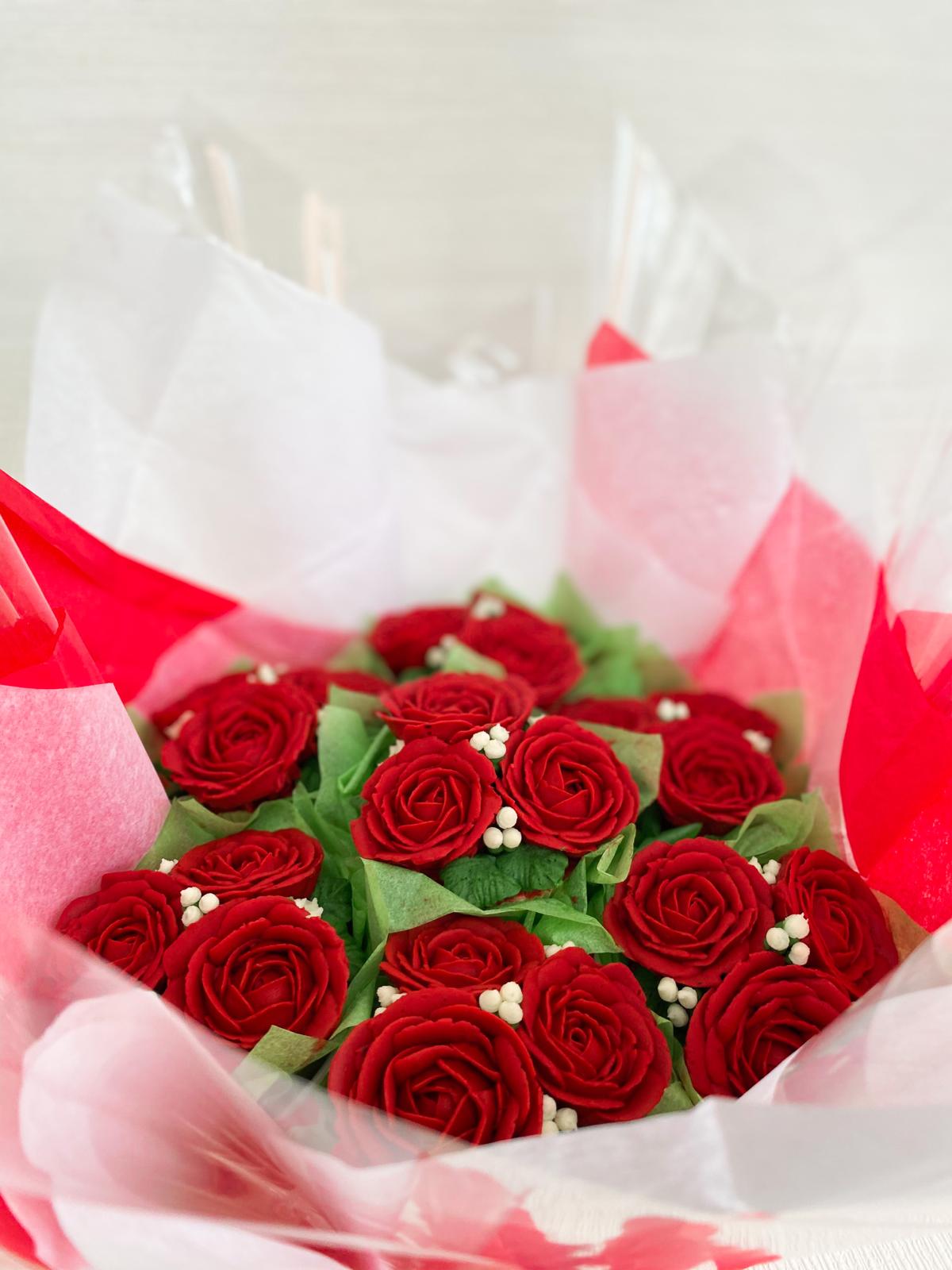 Red Roses Cupcake Bouquet